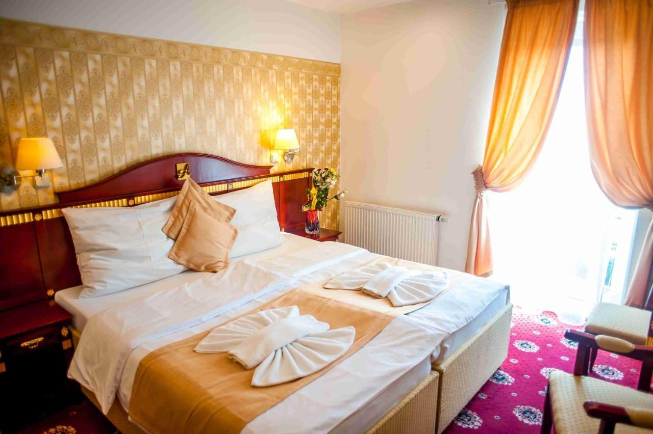 Hotel Tommy Wellness & Spa Náchod Εξωτερικό φωτογραφία