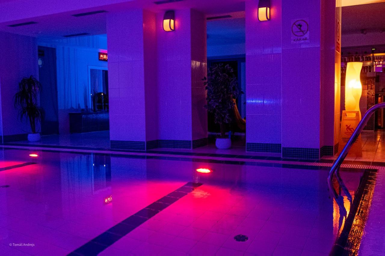 Hotel Tommy Wellness & Spa Náchod Εξωτερικό φωτογραφία