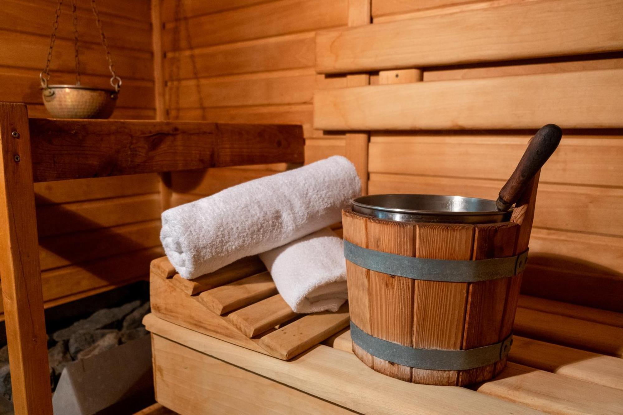 Hotel Tommy Wellness & Spa Náchod Εξωτερικό φωτογραφία