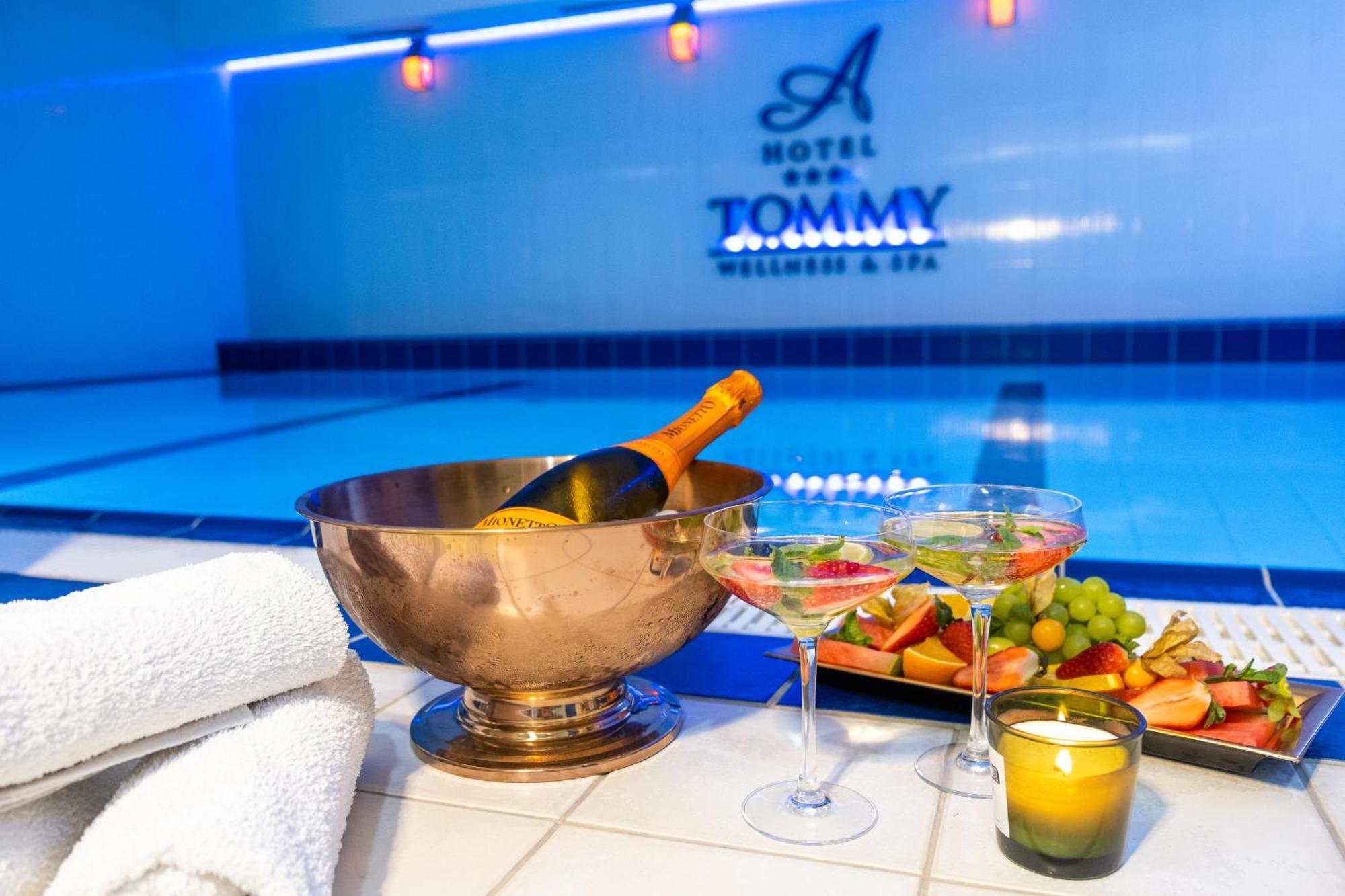 Hotel Tommy Wellness & Spa Náchod Εξωτερικό φωτογραφία