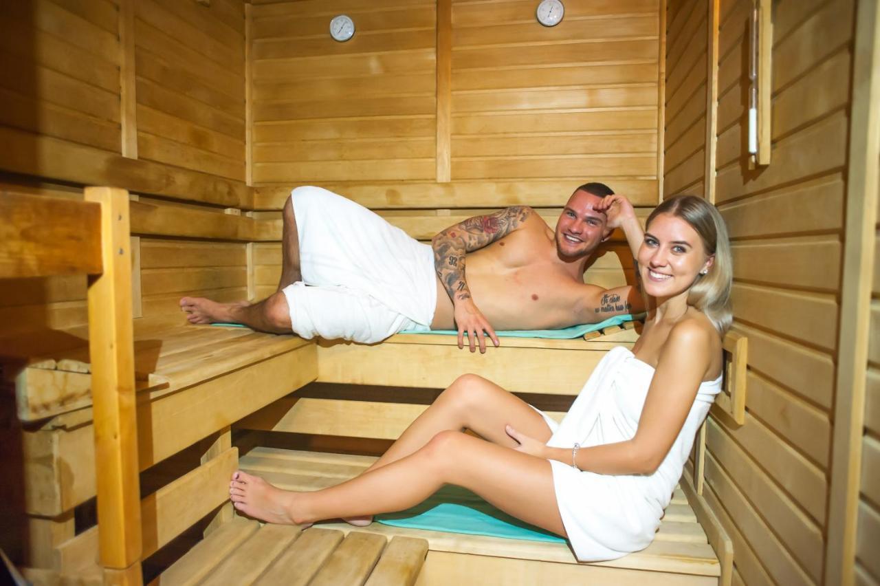 Hotel Tommy Wellness & Spa Náchod Εξωτερικό φωτογραφία